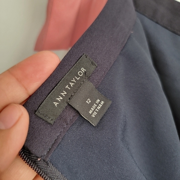 Ann Taylor stripped pleated skirt sz 12 - Picture 5 of 10